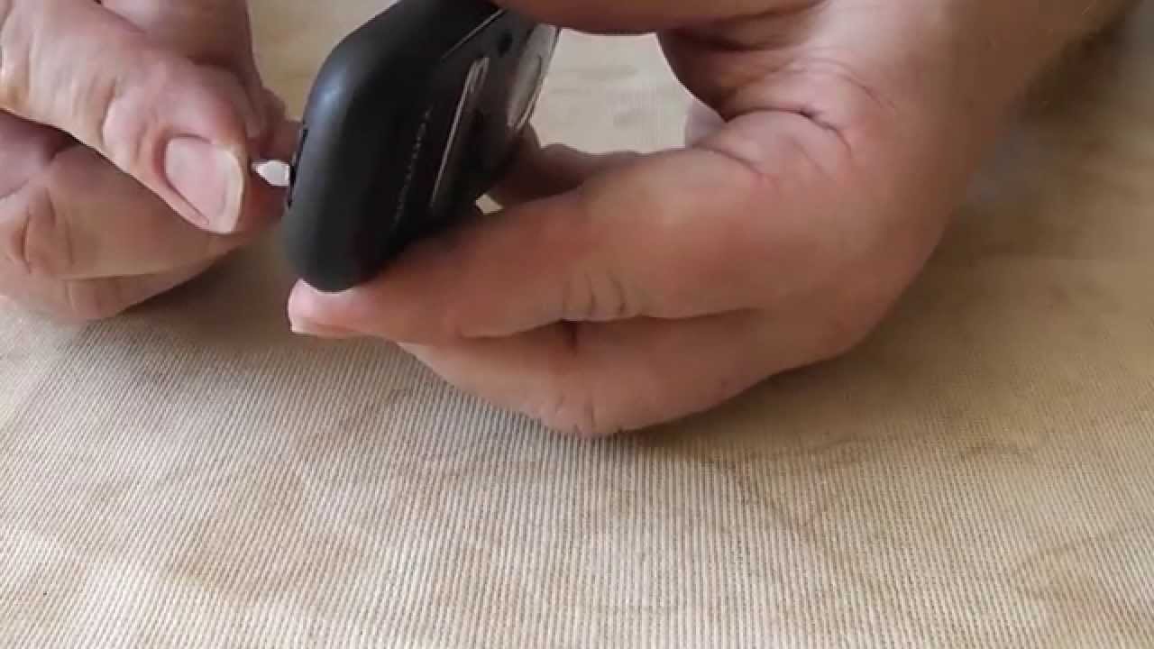 TomTom Fernbedienung öffnen, Tom Tom Go 930 Remote Control opening