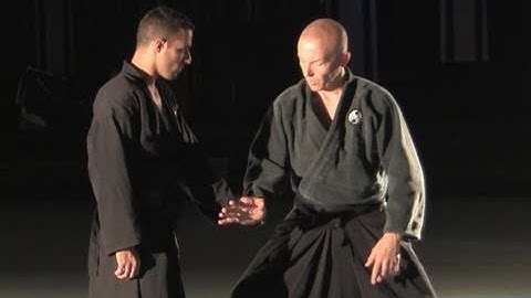 Te Hodoki, one arm release, basic - Ninjutsu Technique for Akban wiki