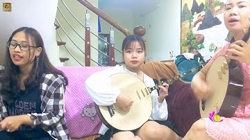 Tự học đàn Nguyệt - Học sinh lớp Chầu văn của NS Tuyết Tuyết tập bài Cô Đôi Thượng Ngàn