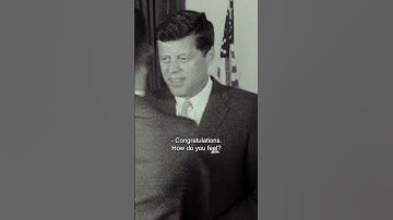 Thumbnail of Forrest Gump (1994): President Kennedy Meet - "I gotta pee"