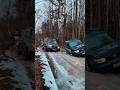 Началось бл* первый снег в Беларуси и все побежали менять резину