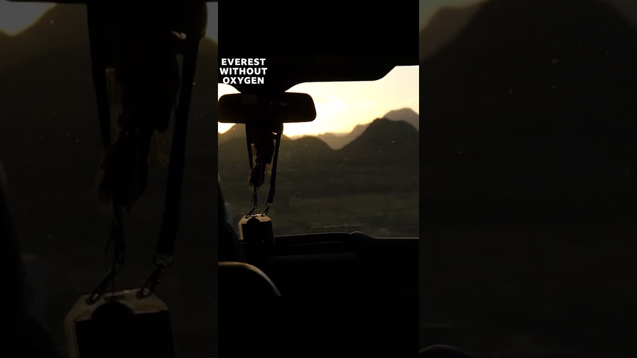 Film backdrop image for Everest Without Oxygen - Out now (2022)