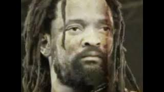 Lucky Dube - Born to Suffer (Live)