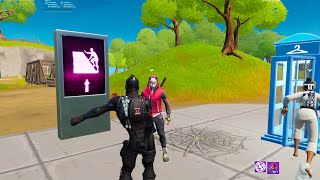 Black Knight Flexing FLOSS Emote On Everyone In Party Royale