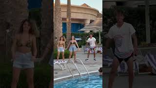 Animation team. Dancing on the pool. Sierra hotel. Sharm el Sheikh. December 2022. Танцуют все!