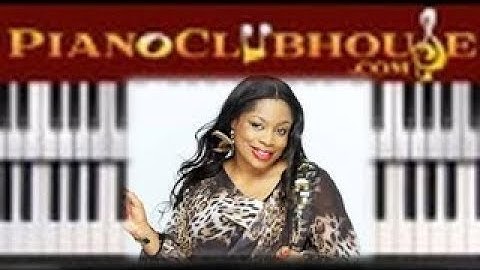 🎹  FULL: How to play "WAYMAKER" by Sinach (easy gospel piano tutorial lesson)