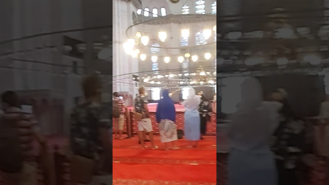 Inside Süleymaniye Mosque 📍 Istanbul 🇹🇷 