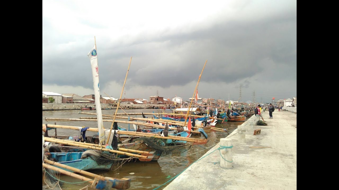 SERUU PEMBANGUNAN Wisata  Bahari  di Tambak Lorok 