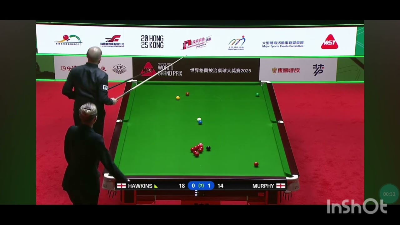 Three bad mistakes by senior snooker referee