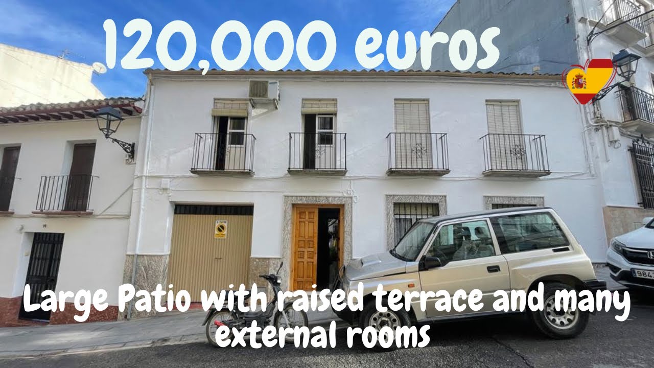 Недвижимость в Испании в Приего-де-Кордоба. 5 спален, отличное расположение. 120 000 евро.