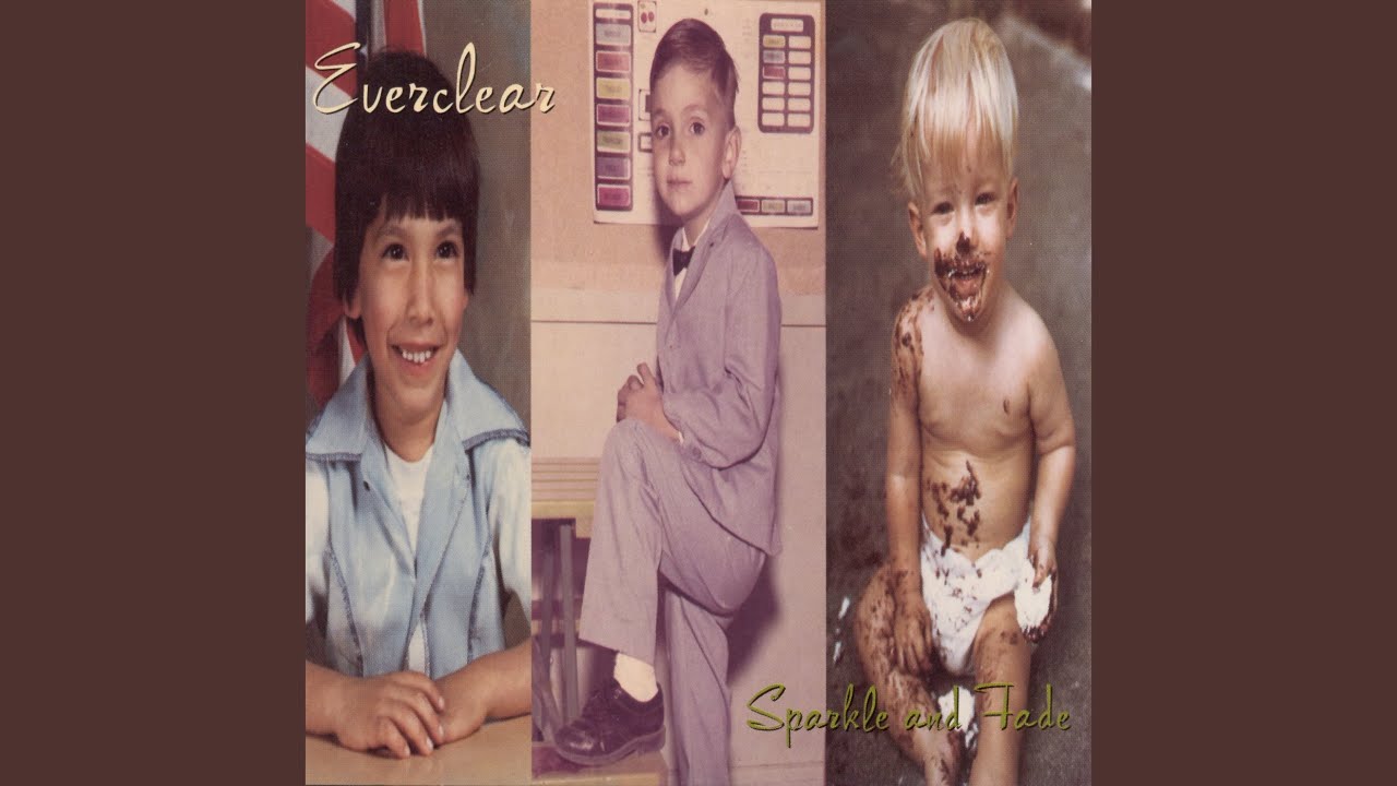 Guarda Strawberry su YouTube Guarda Strawberry su YouTube