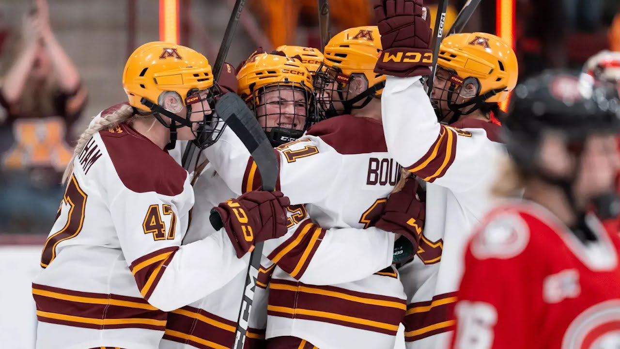 Highlights: #3 Minnesota Women's Hockey Skates By #10 St. Cloud State