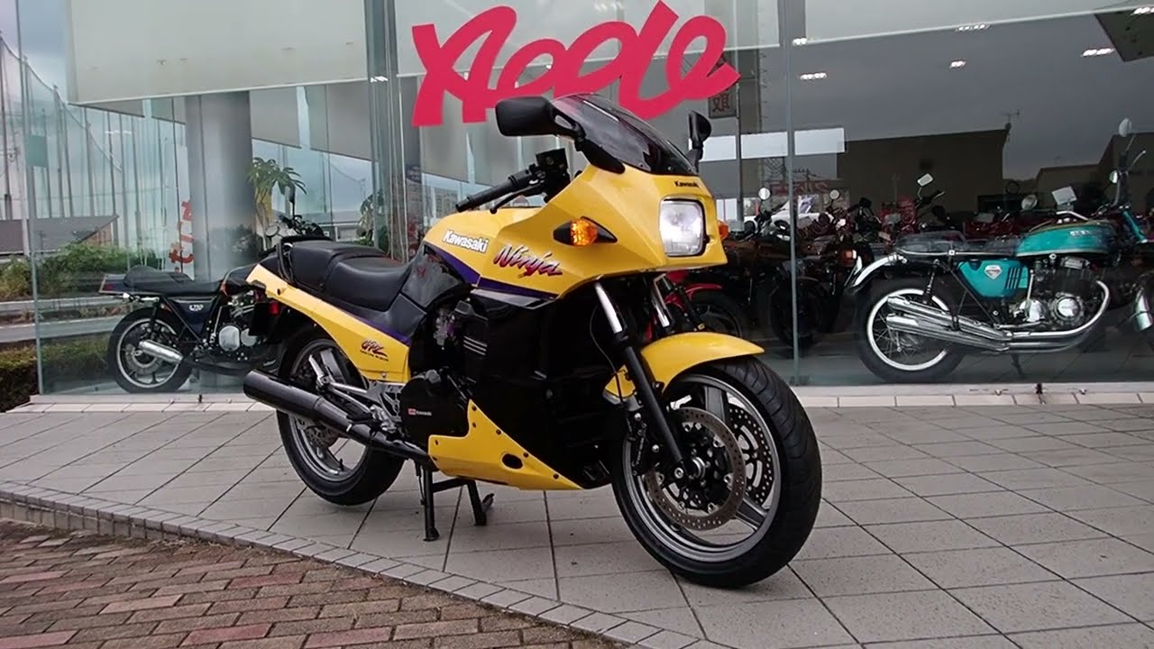 楽黄色 GPZ900R Ninja Domestic A12 Model, A13 Color Scheme – Almost
