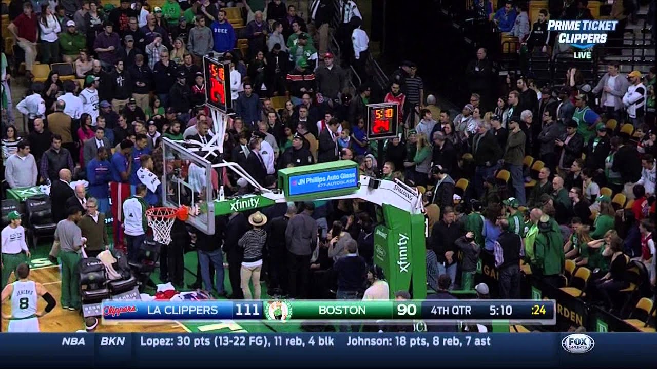 Fan apparent health crisis at TD Garden: Los Angeles Clippers at Boston Celtics
