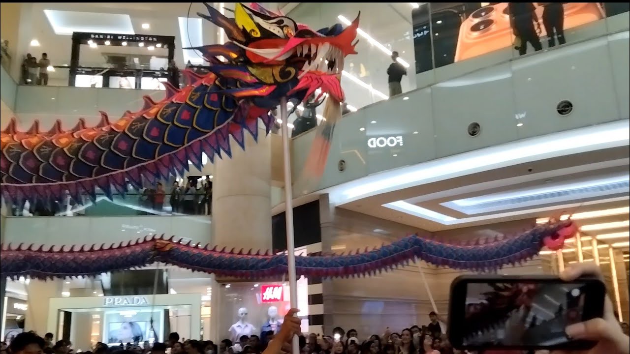 Liong Dance Imlek Seru.  #atraksi #liondance #naga #videoanak #jalanjalan #barongsai  #imlek 