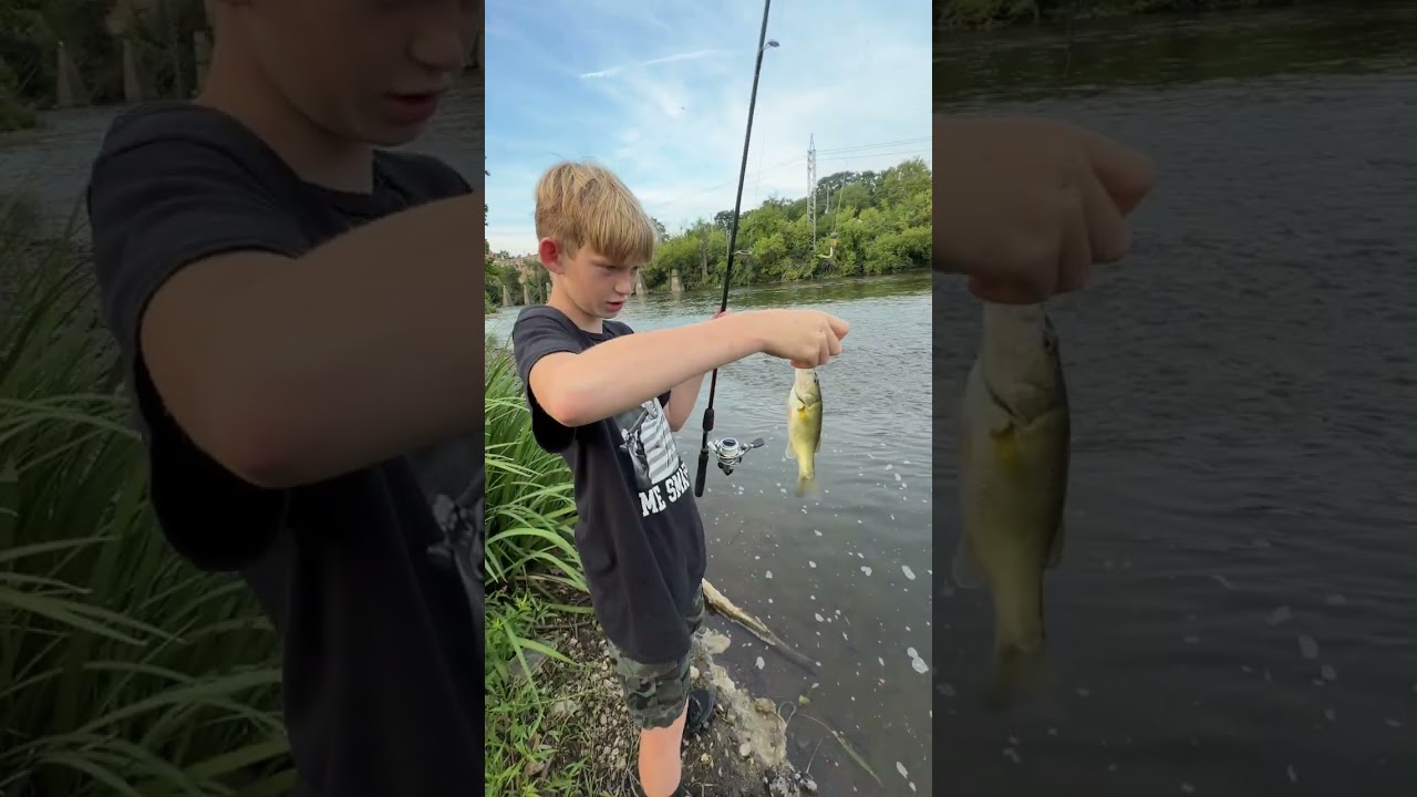FOX RIVER BASS FISHING