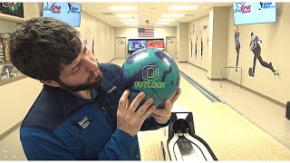 Columbia 300 Outlook Solid | Bowlerstore.com
