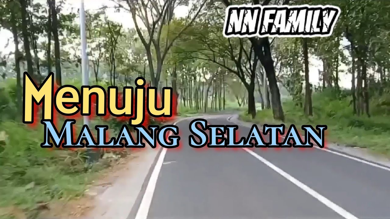 Jalur menuju pantai MALAM SELATAN 2025