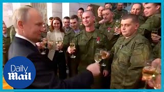 Putin congratulates soldiers on New Year's Eve | Russia Ukraine war
