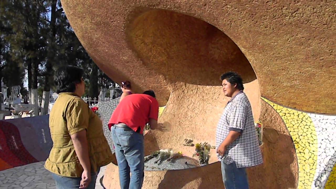 Tumba de Jose Alfredo Jimenez Dolores Hidalgo YouTube