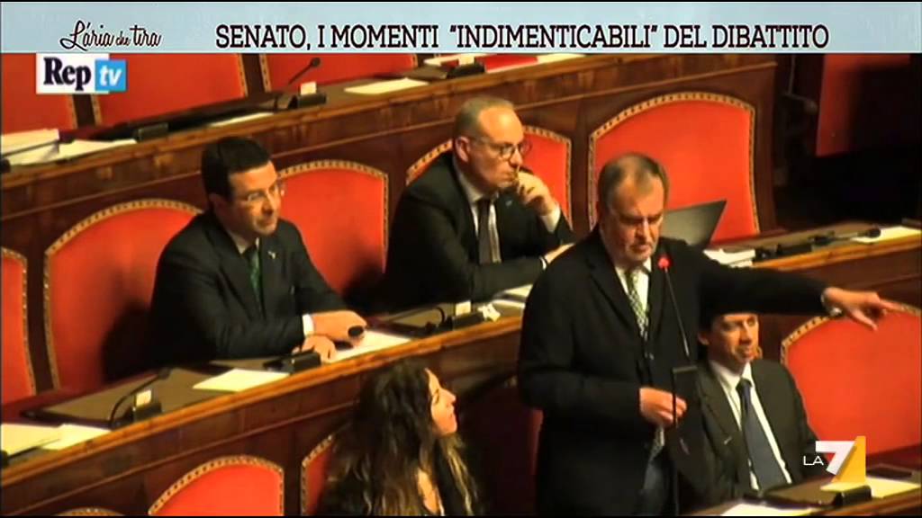 Senato, i momenti 'indimenticabili' del dibattito