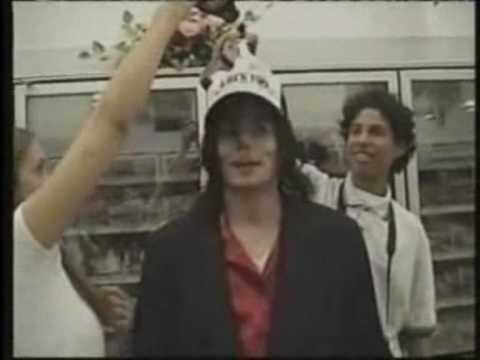 Michael Jackson - Funny Moments, Part 2 - YouTube