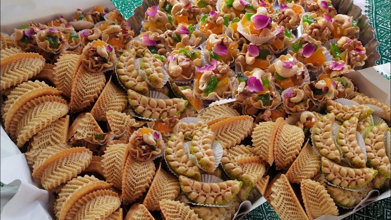 طلبية حلويات اللوز سبولة ،كعب غزال منقوش مصابان بشكل جديد، نصيحتي متخافيش من حلوة اللو،ز غير زعمي.