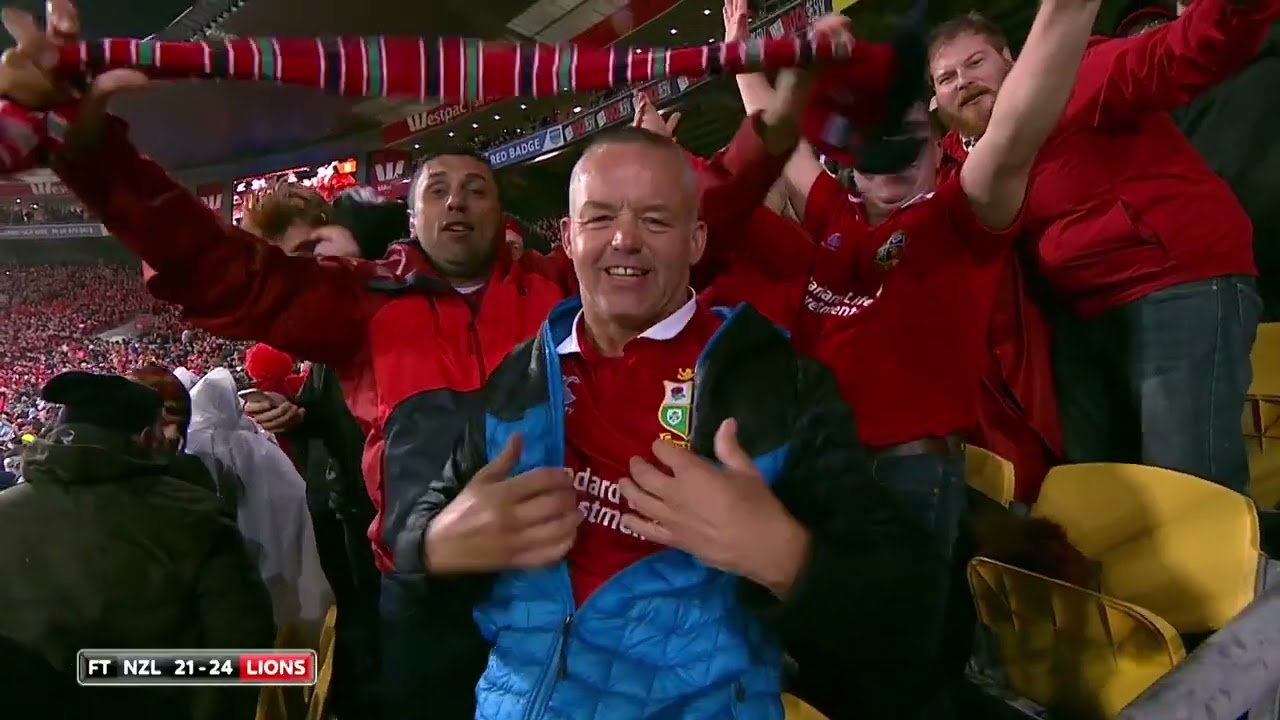 Doddie Weir tribute.