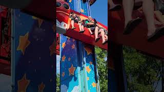 Blast Off Elmo ride