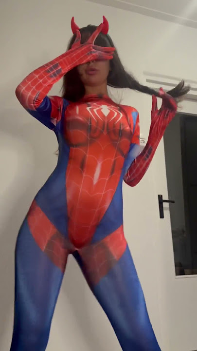 Katta yoshli ayol bilan jinsiy aloqa qilish Porno dirijyorning surati