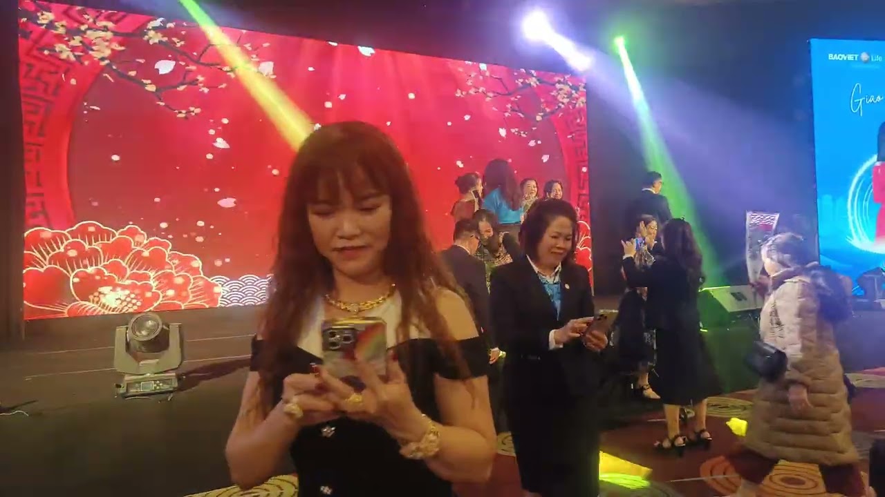 CA SỈ &HỒNG LOAN &CO VE R,BUÔN MA THUỘT,(17/1/2026)