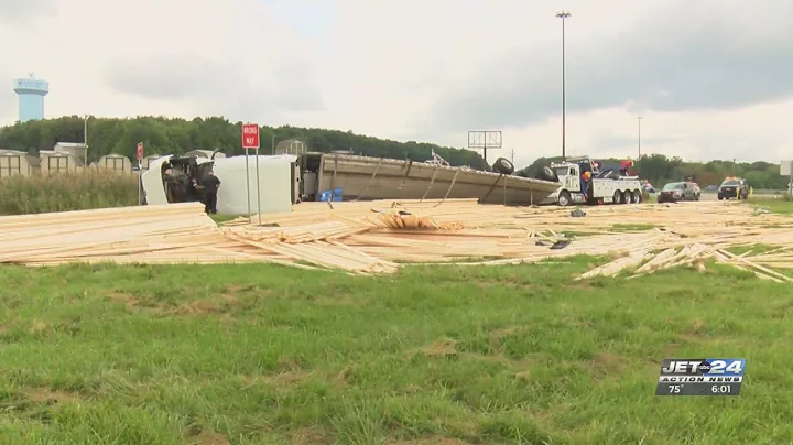 Semi spills lumber along I-90 exit ramp in Harborcreek; reopened to traffic