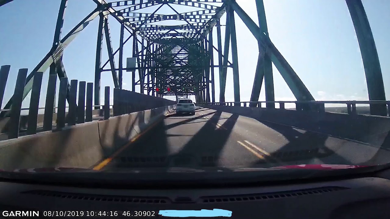 Accident Pont Laviolette YouTube