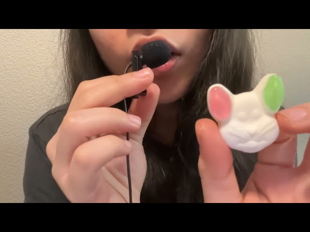 ASMR eating frozen berries and frozen gummies for Valentine’s Day (loud chewing noises)❤️🫐🍬