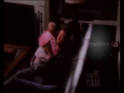 tvd//-steroline-(au)-~-caroline-pregnant-~i'm-in-here
