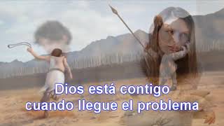 Video thumbnail of "Hender Garcia - Dios está Contigo (Letras)"