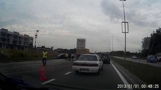 my dashcam - aftermath car &amp; lorry accident on the way to KLIA