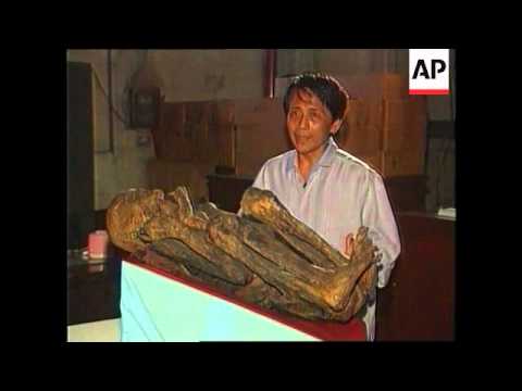 Video: Smoked Ancestors: Amazing Mummies Of The Ibaloi Filipino People - Alternative View