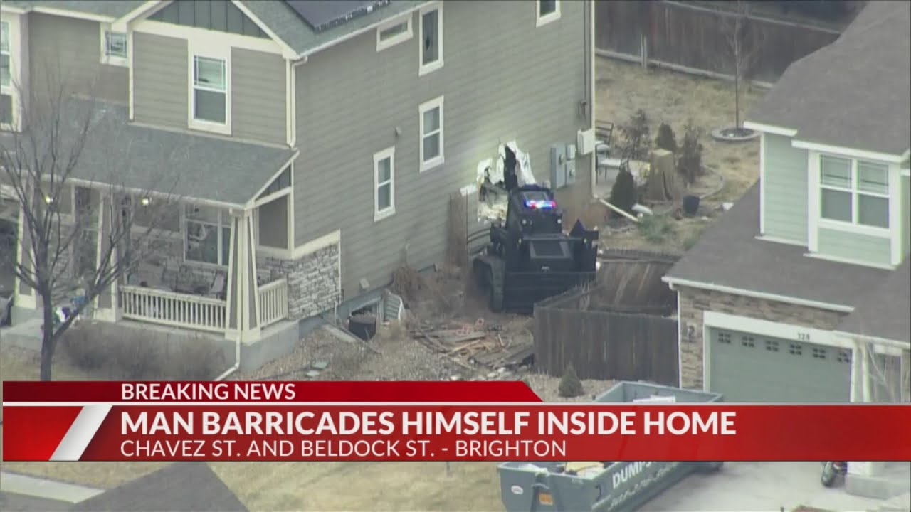 Man found dead after barricading himself in Brighton home - YouTube