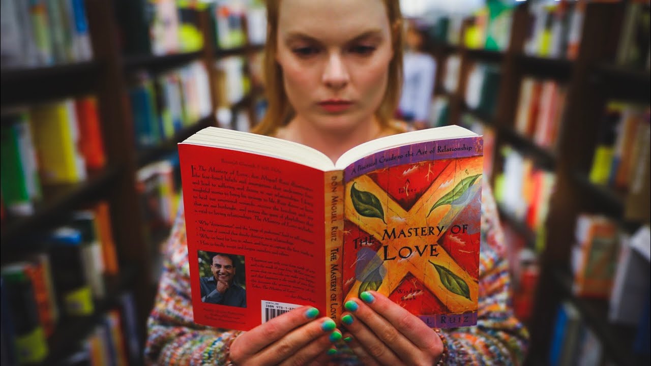 3 Books to Become Superhuman