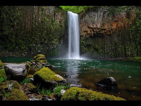 Video: Loop Sull'acqua