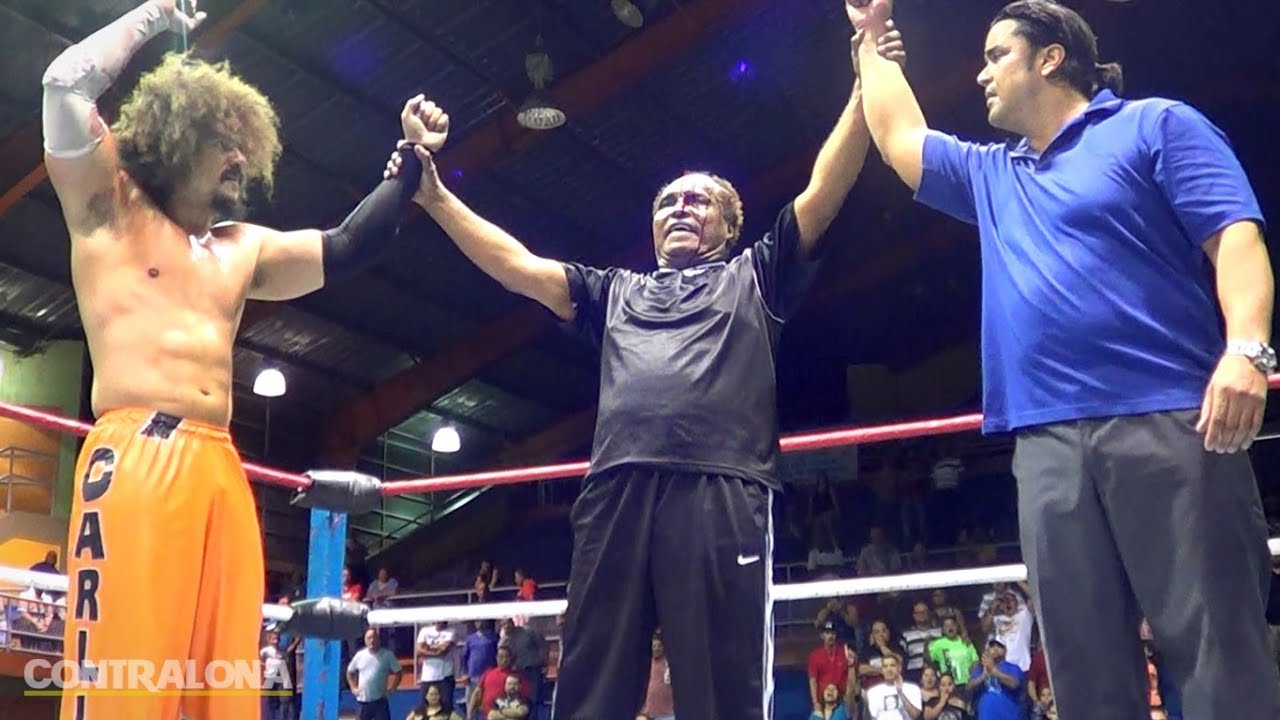 MOMENTO CLÁSICO: Carlitos Colón UNE a Carlito y a Ray González | WWC