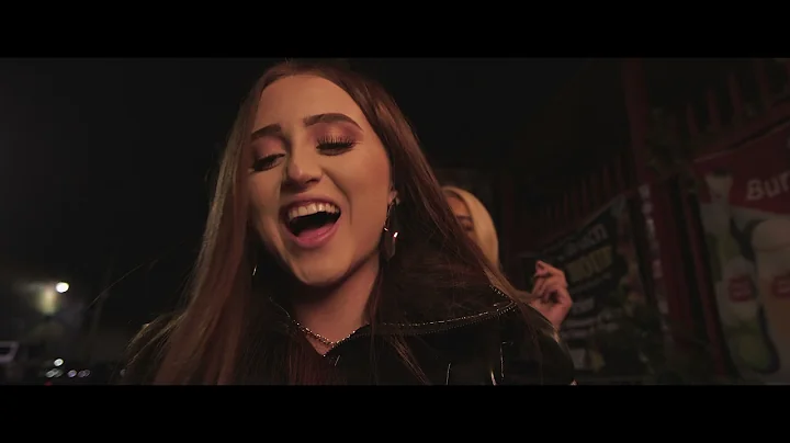 Gaby Borges - Se Va (Official Music Video)