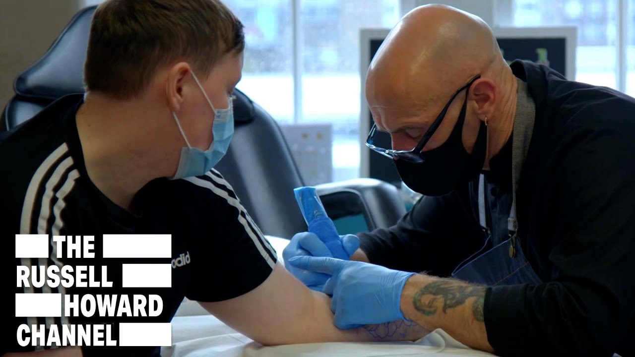 Good Deeds: The Tattoo Artist Helping People Cover Their Scars | The Russell Howard Hour