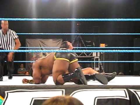 Bo Rotundo Vs Big E Langston Florida Championship Wrestling Youtube Bo Rotundo Vs Big E Langston Florida Championship Wrestling Youtube