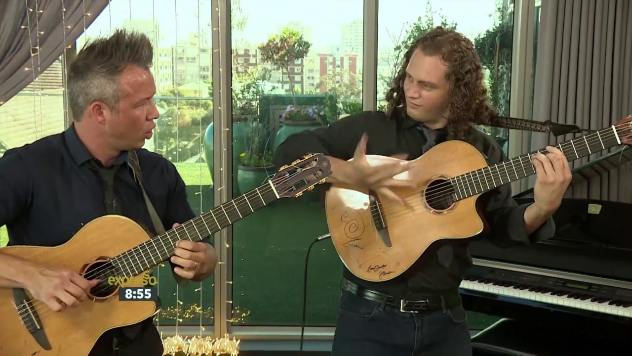 entertainment weekly ซับไทย CH2 Performs “Insomnia”