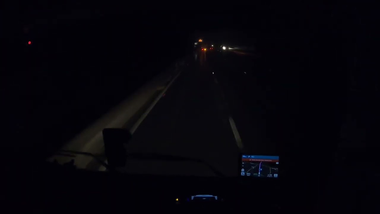 UK HGV driving at night in heavy rain!