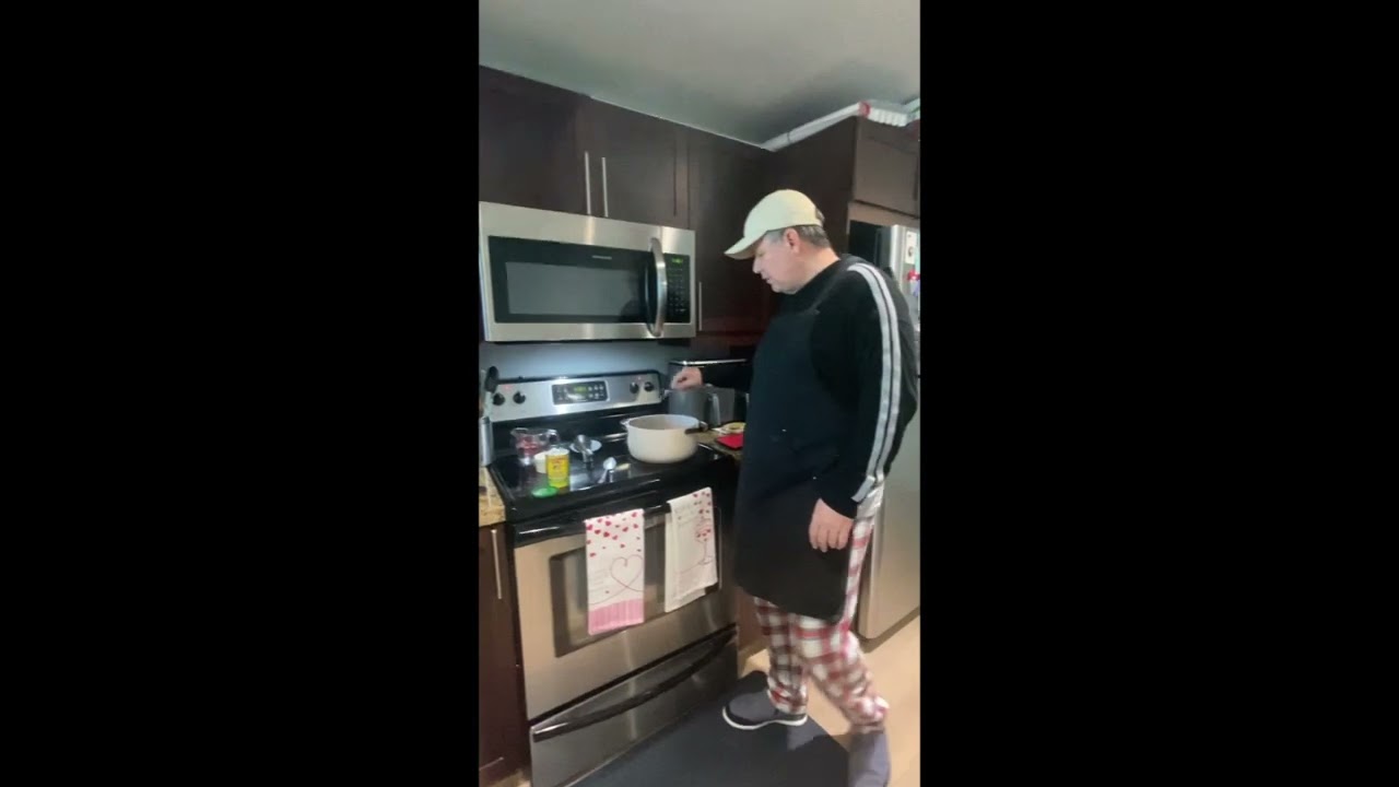 Sunday Mornings With Laura & Jerry - Turkey Chili - The Pilot 1/23/2022