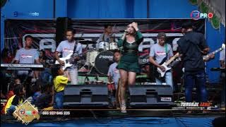 AWAS PLIKET // VOC. JECK VS EVA AREFA // CAKRAWALA