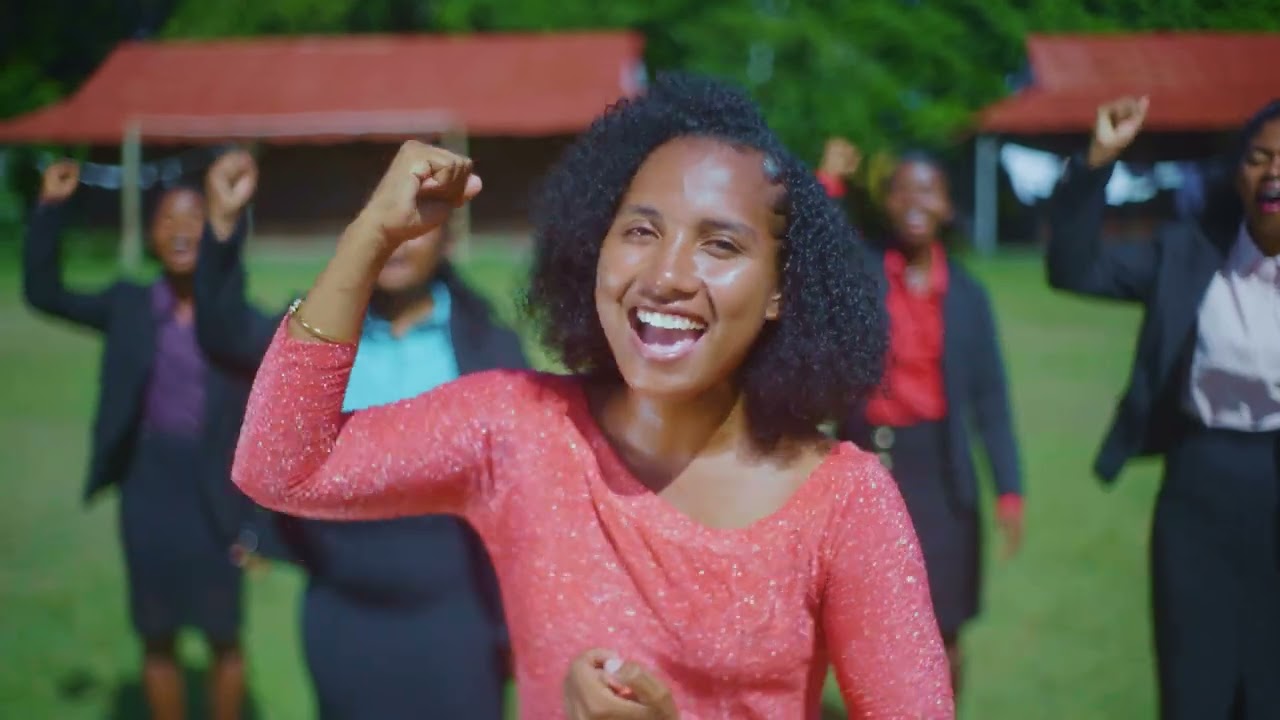 Lehilahy Mahery (Noely) Chorale Onjampiderana Andapa